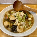 今日海飯店 - 「広東麺」900円也。税込。