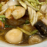 今日海飯店 - 広東麺 接写１