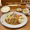 洋食 よし亭