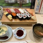 新宿 栄寿司 西口店 - 