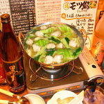 FUKUZUSHI - 大人気で評判の★国産和牛の極上もつ鍋1人前1100円～2名様より宴会コースもあります。