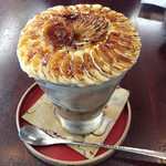 カフェ 中野屋 - ラム酒の香るバナナのソテーとリ・オレ
                                それぞれの素材を大切にした大人の為のパフェ
