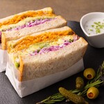 LOUNGE & BAR - ベジタブルサンド