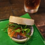 シャイニーアウル 表参道 - 