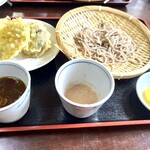 阿羅屋 - 