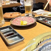 ホルモン焼肉 富や 栄店 - 