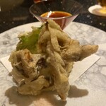 中国料理 翆陽 - 松茸とハモの揚げ物　タイ式チリソース
      