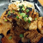 韓美軒 - 柔らかくて ジューシー　豚の甘みが幸せすぎる デジカルビ