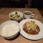 肉とワインの酒場 新宿 Wolfun - 
