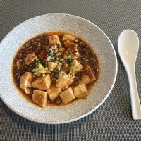 中国飯店 琥珀宮 - マーボー豆腐(ハーフサイズ)