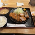 とんかつ とん吉 - 