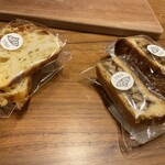 Mel - チーズラスクと、エンガーディナ×2