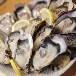 牡蠣ノ上にも三年 - 