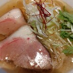 麺家 たけ田 - 塩らぁめん（スープ変更）アップ