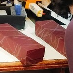 みすゞ - これから紐をかけてくれるところです