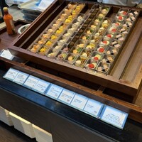 リュクス ダイニング ハプナ - 