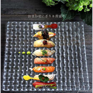 手間暇かけた本格フランス料理から握り寿司まで気軽に満喫