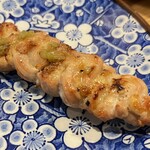 炭火焼鳥 たけ藏 - せせり(塩)