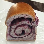 レストラン ペニーレイン 那須店 - ブルーベリーブレッド ハーフ