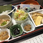 依山楼岩崎 - 朝食