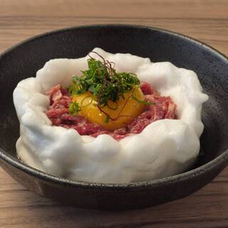 ふわとろ食感の新感覚！天使のツラミユッケ