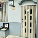 improv. - 外観① 入り口