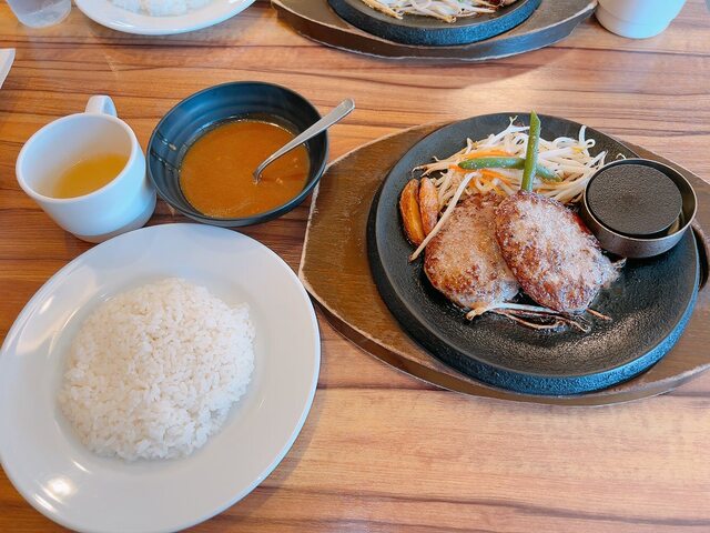 肉のはせ川 利府店 - 岩切（ハンバーグ）の写真