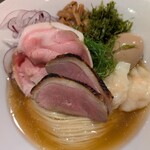 RAMEN MATSUI - これの醤油と区別がつかないね。