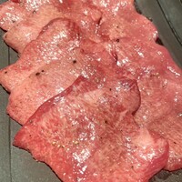 和牛とタン 焼肉 とみ 新橋本店 - 