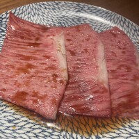 和牛とタン 焼肉 とみ 新橋本店 - 