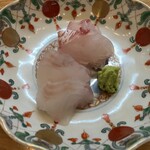 津軽割烹未来 - 津軽海峡の天然の活〆の真鯛とメバル