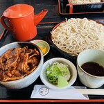 そば処一粒 - 料理写真:豚丼そばセットせいろ1650円