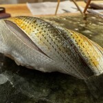 鮨桂太 - 小肌(中におぼろ)  ◎◎