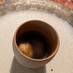 レストラン ナズ - かおり。発酵させたごぼうれんこんのニョッキ。香茸とスッポンのスープ