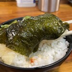 家家家 - 海苔で巻くライスは旨い
