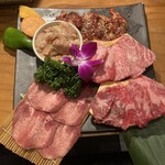 炭火焼肉 火の国 - 
