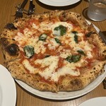 ピッツェリア トラットリア ダ オカピート - 