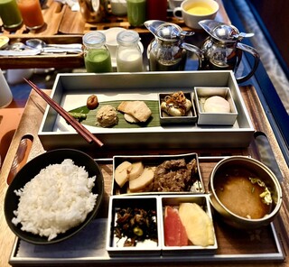 Kyukaruizawa KIKYO Curio Collection by Hilton