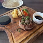 PUB LOUNGE EMERALD - 