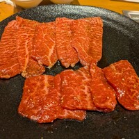 YAKINIKU BON'S - 