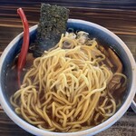 中華そば 螢 - 麺を上げた所