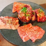 炭火焼肉 にく式 - 