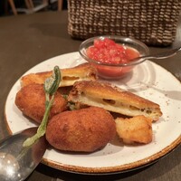 オービカ モッツァレラバー 梅田店 - 