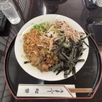 松楽 - まぜそば（特盛）、フライドオニオン、追い飯