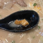 大砲ラーメン - カリカリの正体は？