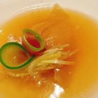 カントニーズ 燕 - 