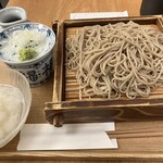 手打ち蕎麦 欅 - 大根おろし蕎麦　10分もかからず出てきました