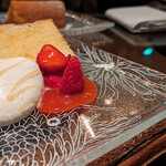 表参道うかい亭 - 