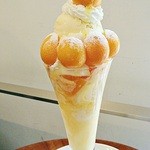 かんきつﾊﾟﾌｪ　2100円　（2014/3）　（＾ω＾）ｂ　最高に旨いです（＾＾ｂ