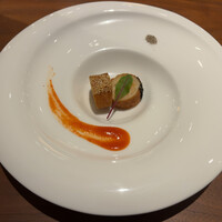 カントニーズ 燕 - ②海老すり身の胡麻トースト揚げ